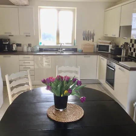 Cowdale Holiday home